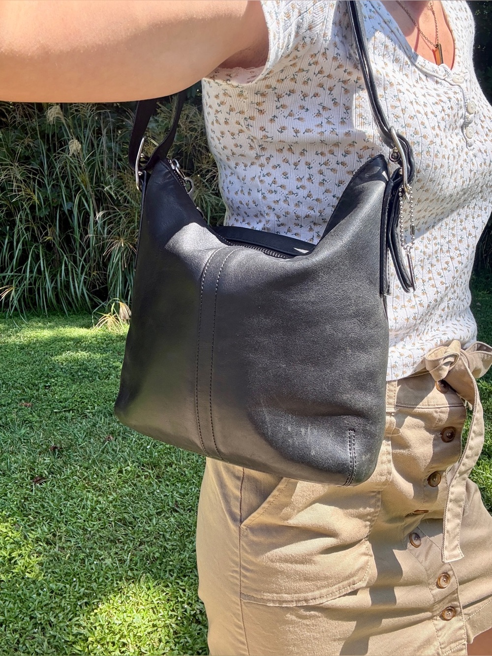 Vintage Coach 9326 Black Leather Hobo Shoulder Bag Y2K 2004